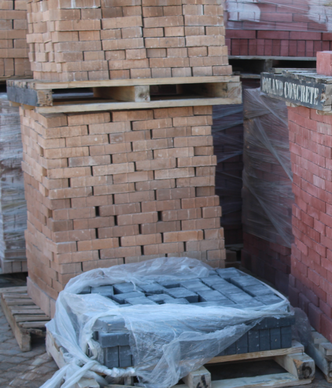 Build it Struisbaai Manufacturing Pavers